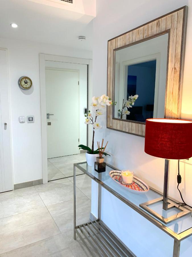 Exclusive Resort Apartments With Parking サントロペ エクステリア 写真
